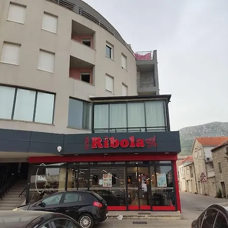 Riposo With Free Parking - Near The Apartman *